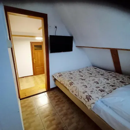 Kazkowa Koliba Pensjonat *